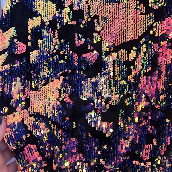 Sequin and velvet mini dress - Picture 2 of 4